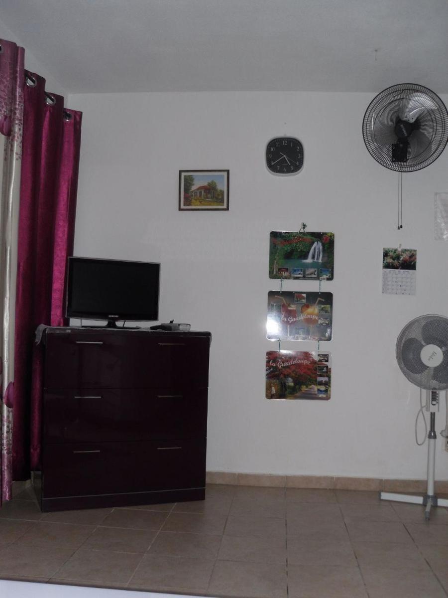 Ferienwohnung Du Cote De Sainte-Anne Exterior foto